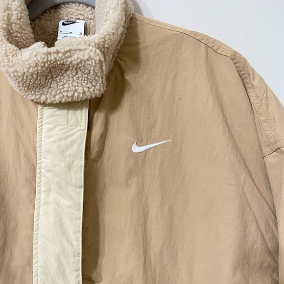 Nike Tan Women's Sportswear Essential Woven High Loft Sherpa Lined Jacket - Picture 4 of 11